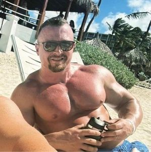 Meet your Posher, Scott